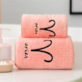 Miniatyrbild 6 av 6: Mjuka set 12 konstellationer Bokstäver Broderade ansikte Badlakan Stor Stark Vattenabsorption För Vuxen Serviette De Bain Style C