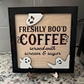Miniatyrbild 5 av 5: Nyligen Bryggt Kaffe Skylt Kaffebutik Skylt Väggplatta för Bordsdekoration