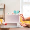 Miniatyrbilde 4 av 5: Kakefat roterende - Bakeutstyr - Kakefat hvit 1 stk