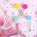 Miniatyrbild 3 av 5: 50 st Pappersklämmor med Färgglada Pompoms, Metall Bokmärken, Pappersplanerare (Slumpmässiga Färger)