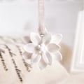 Miniatyrbild 5 av 5: 1 st Gipsblomma Bilhänge Doftdekor Solid Luftfräschare Backspegel Ornament Arom Gips Bilinteriörtillbehör