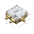Miniatyrbilde 4 av 4: 0.1-6GHz RF Bryter SP4T RF Bryter Høy Isolasjon 1/4 Mikrobølge Elektronisk Bryter RF Bryter