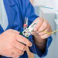 Miniatyrbillede 2 af 4: Ledningsklipper Værktøj 10 i 1 Elektrisk Kabelstripper Tang Spændingstester Saks med Elektricitet Me
