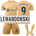 Pikkukuva 1 / 2: Lewandowskin kotipaita, vieraspaita Lewandowski 9 CNMR 2223 Away M