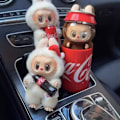 Miniatyrbild 9 av 9: Labubu The Monsters POPMART Coca-Cola Plyschleksak (1 Blind Box) Figur Barnpresent