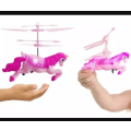 Miniatyrbild 1 av 2: FJÄRR HANDFLYGANDE ENHÖRNING LED-LEKSAK SVEFT INDUCERAD INFRARÖD SENSOR Flickleksaker