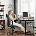 Pikkukuva 2 / 7: SONGMICS Konttorituoli mesh-verkossa keskellä, kääntyvä ergonominen tuoli musta
