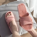 Pikkukuva 5 / 5: Unisex-jalkaterapia-tossut Akupunktiomassaažitossut Shiatsu-kaari Kipulääkkeet Liukumattomat hierontatossut Miehille Naisille Tummanharmaa Dark Grey 38-39