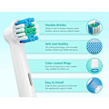 Pikkukuva 3 / 5: Vaihtoharjaspäät, jotka ovat yhteensopivia Braun Oral B -sähköhammasharjojen kanssa, Classic Precision Clean -harjaspää sopii Professional Care -sarjaan
