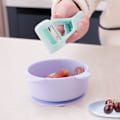 Miniatyrbilde 4 av 7: Druekutter for småbarn, druedeler for baby, druetomat kirsebær jordbær kutterverktøy i 4 deler for grønnsaks- og fruktsalat