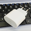 Miniatyrbillede 5 af 5: Passer til Apple 15 mobiltelefon USB-C oplader PD hurtig opladning 20W europæisk standard 2024 ny version iPhone16 opladningshoved AA