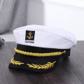 Pikkukuva 3 / 5: Yacht-kapteenin hattu aikuisille, laivan purjehtijan hattu, amiraalin hattu miehille, naisille ja lapsille
