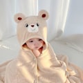 Pikkukuva 1 / 5: Baby huppulla 6 6 6 6