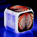 Miniatyrbild 1 av 5: Basketboll Väckarklocka 7 Färgförändringar Multifunktionell Nattlysande Elektronisk Klocka Barnrum Väckarklocka Födelsedagspresent till Barn Tw-WELLNG Sky blue