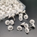 Miniatyrbild 7 av 10: 100 Numrerade Kartnålar Numrerade Kartnålar för Fotoväggsdekoration Anslagstavlor - WELLNGS White