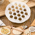 Miniatyrbillede 6 af 6: Dumplings Form Pelmeni Maker Plast 19 Huller Russisk Ukraine Bagværk A - Perfekt