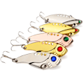 Miniatyrbillede 1 af 5: 5 stk. metal agn, hård agn, fiske lokker, 3D spinner, aborre lokker med tre kroge