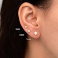 Miniatyrbillede 3 af 6: Titanium flade bag øreringe, 2 par sølv perle ørestikker, kvinders spiral øreringe, pigers hypoallergene brusk sølv lur søvn (4+6mm)