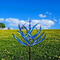 Pikkukuva 6 / 9: Kineettiset tuulimyllyt puutarhaan, puutarhan tuulimyllytikut blue