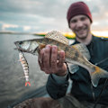 Miniatyrbillede 3 af 8: 13,7 cm Plastik Fiske Hard Bait 8 Sektioner Synkende Wobbler Kroge Grej til Bass (JM034-1)
