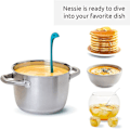 Miniatyrbillede 3 af 5: Nessie Össla - Lilla Madlavningssnor til Servering af Suppe, Gryderet, Sauce & Chili - Høj Varmebestandig Loch Ness Stående Suppesnor, Blå