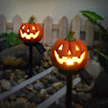 Pikkukuva 3 / 4: 2 kpl Halloween-kurpitsan aurinkokäytävät valot Oranssit puutarhapanosvalot Halloween ulkokoristeet