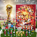Miniatyrbilde 1 av 5: VM-kalender 2024 - 24-roms blindboks med Ronaldo, Messi, Mbappe og andre dukker 0.45