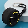 Miniatyrbilde 3 av 4: 3 stk Kartokner Trendy F1 Bil Dekk Nøkkelring Unisex Mini Hjul Nøkkelring