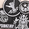 Miniatyrbillede 2 af 3: 16 stk. tøjlapper (dødningehoved/punk) Sylapper Stryg-på-lapper Broderede lapper Stryg-på-applikationer til tøj, jeans, jakker, rygsække, hatte