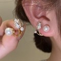 Miniatyrbild 2 av 8: n Tulip Imitation Pearl Stud örhängen för kvinnor Två sätt att väva Gold