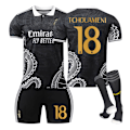 Miniatyrbild 1 av 3: 23-24 Real Madrid fotbollströjor drakmönsterversion barn och vuxna set idrottslagsdräkt NO.18 TCHOUAMENI NO.18 TCHOUAMENI(20,NO.18 TCHOUAMENI)
