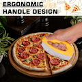 Miniatyrbilde 5 av 5: Pizza kutter med (gul) deigkutter, pizzabeskyttelse