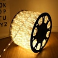 Miniatyrbild 1 av 5: LED Ljusslinga - 30M Varmvit Inomhus/Utomhus IP44 Ljusslinga