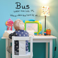 Miniatyrbild 1 av 2: Bus hittar man inte på... Väggord Barn