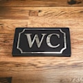 Miniatyrbild 1 av 2: WC skylt för toalett
