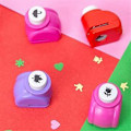Miniatyrbillede 4 af 5: 12 stk. Papir Scrapbooking Punches Håndlavet Hul Håndpresse Håndværk Trykning Shaper Punchere, tilfældig Pat