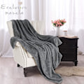 Miniatyrbillede 2 af 5: Flannel Tæppe, 127x178 CM Blødt Sofatæppe, Vaffel Fleece Tæppe til Sofa, Mørkegråt Tæppe