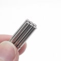 Miniatyrbilde 2 av 2: 10 stk 3 x 20 mm Neodymmagneter NdFeB Silver