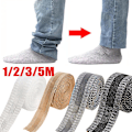 Miniatyrbild 1 av 5: Självhäftande tejp för byxor Benfåll Uppläggning Sömnadstejp Stryktejp Byxor Jeans Kläder Längd Förkortning Svart 1m White 2m
