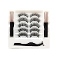 Pikkukuva 5 / 11: Magneettiset ripset ja eyeliner-setti, pari luonnollisen näköisiä irtoripsiä magneettisella eyeliner-pinsetillä, helppo levittää 5