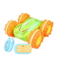 2.4G RC Stuntbil Transparent Ljus Amfibiefordon Dubbelsidig Stunt RC Bil Gest Rullande Grön