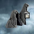 Miniatyrbillede 2 af 5: Sort Grim Reaper-statue Spændende kostume Nightcrawler Harpiks Skrivebordsfigurer Ornamenter Rædselsspøgelse Skulpturdekorationer