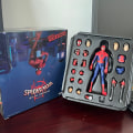 Miniatyrbild 1 av 6: Spiderman Into the Spider-Verse Action SV Peter B. Parker Sentinel Miles Spider Man Action Figures Model Toys Joint Movable Doll