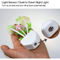 Miniatyrbild 2 av 6: 2-pack LED Sensor Nattljus Plug-in NightLight Färgbyte