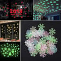 Miniatyrbillede 2 af 5: 50 stk. 3D lysende snefnug, der lyser i mørket, til hjemmet, haven, fluorescerende mærkat