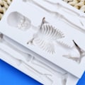 Miniatyrbild 4 av 7: Halloween Skeleton Turn Sugar Form