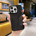 Miniatyrbild 2 av 5: Phone case i kolfiber för iPhone 15 Pro null none