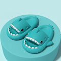 Miniatyrbild 2 av 2: Shark Tofflor Halkfria duschtofflor Badrumstofflor Mjuka sommarsandaler för flickor och pojkar Nyhet green 38 39