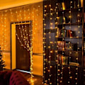 Miniatyrbillede 2 af 4: Lysgardin - SPRINGOS - 306 LED'er - 6M - Varm hvid - Fjernbetjening - 8 funktioner Vit varm