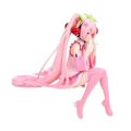 Pikkukuva 4 / 5: Sakura Hatsune Miku -figuuri - Sakura Future Noodle Plug -malli pikaruokanuudeli autokuori työpöydän koristeet